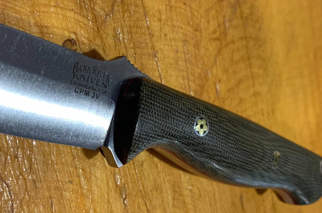 Best reviews of 🔔 BARK RIVER KNIVES Bark River Gunny CPM 3V Knife W/ Green Canvas Micarta - Red Liners - Mosaic Pins 🥰 7 BARK RIVER KNIVES Bark River Gunny CPM 3V Knife W/ Green Canvas Micarta - Red Liners - Mosaic Pins