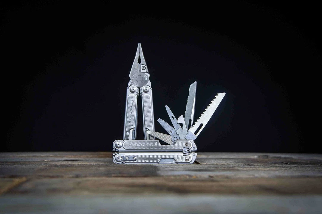 Wholesale โจ Leatherman Free P4 Multi-Purpose Tools (21-in-1) 832640 Leatherman Tools ๐ 5 Leatherman Free P4 Multi-Purpose Tools (21-in-1) 832640 Leatherman Tools
