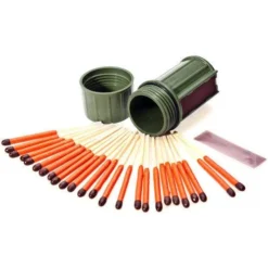 Fire Starters UCO Storm Proof Match Kit